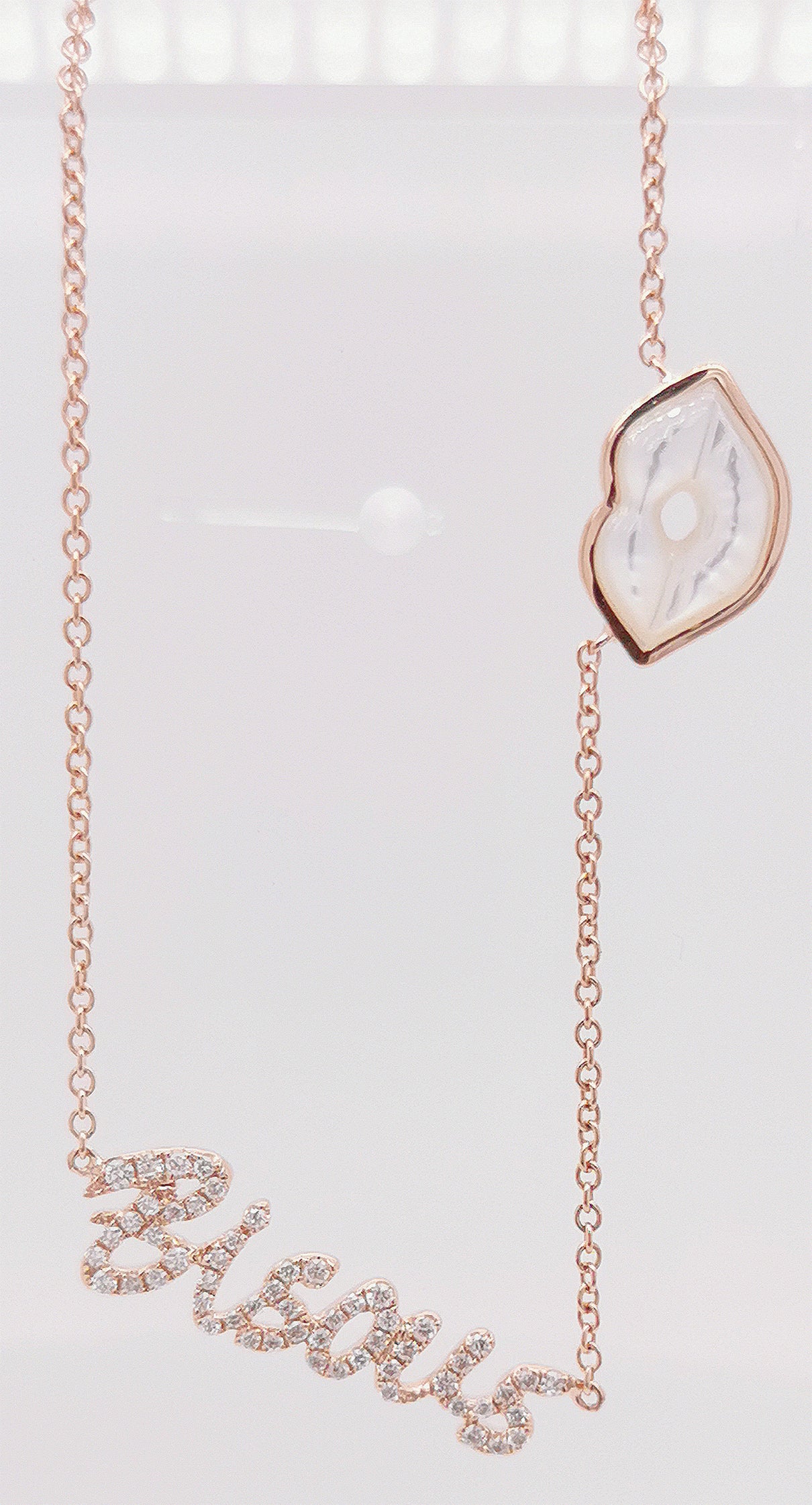 "Bisous" 18K pink gold necklace